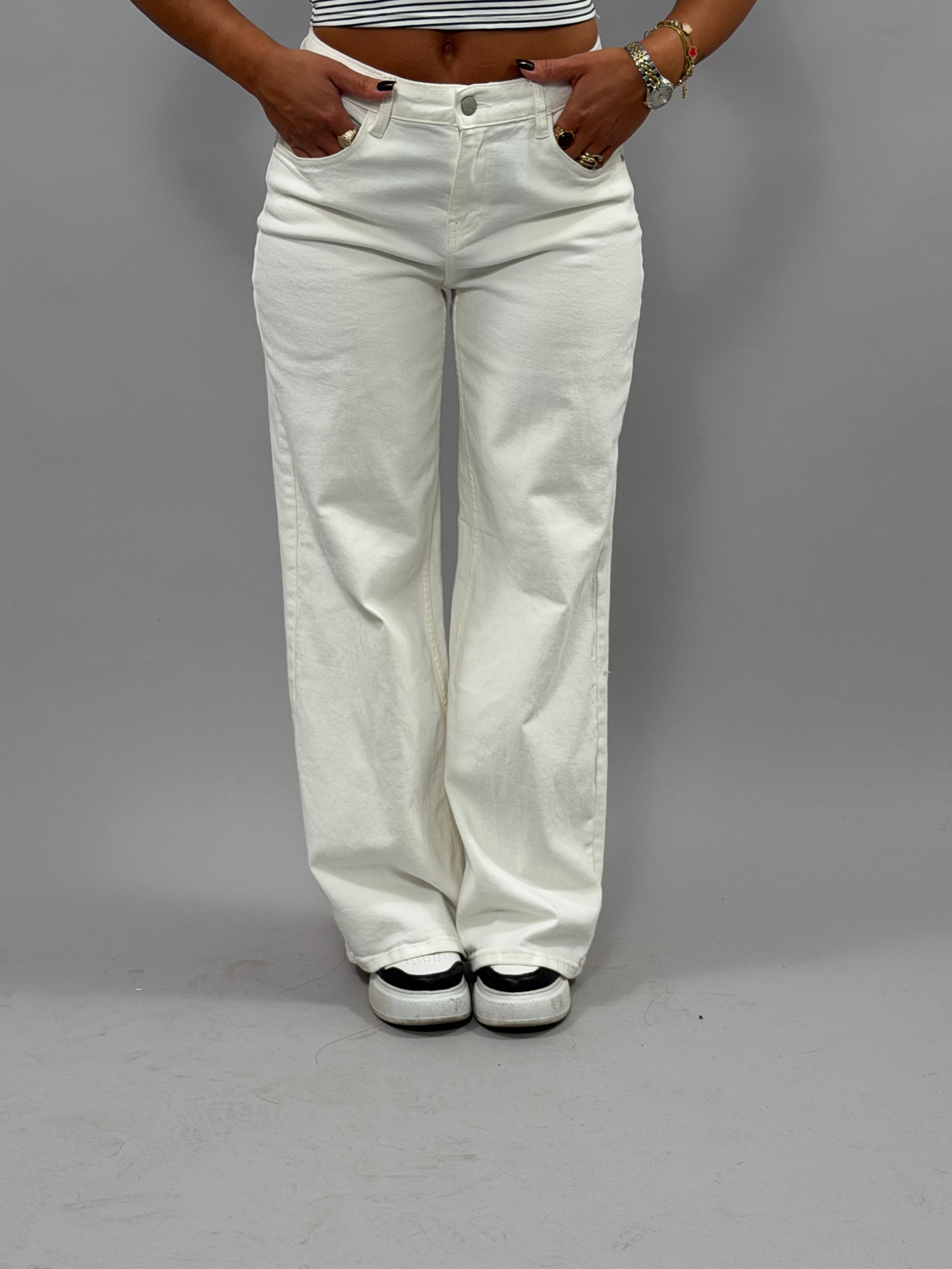Jeans White