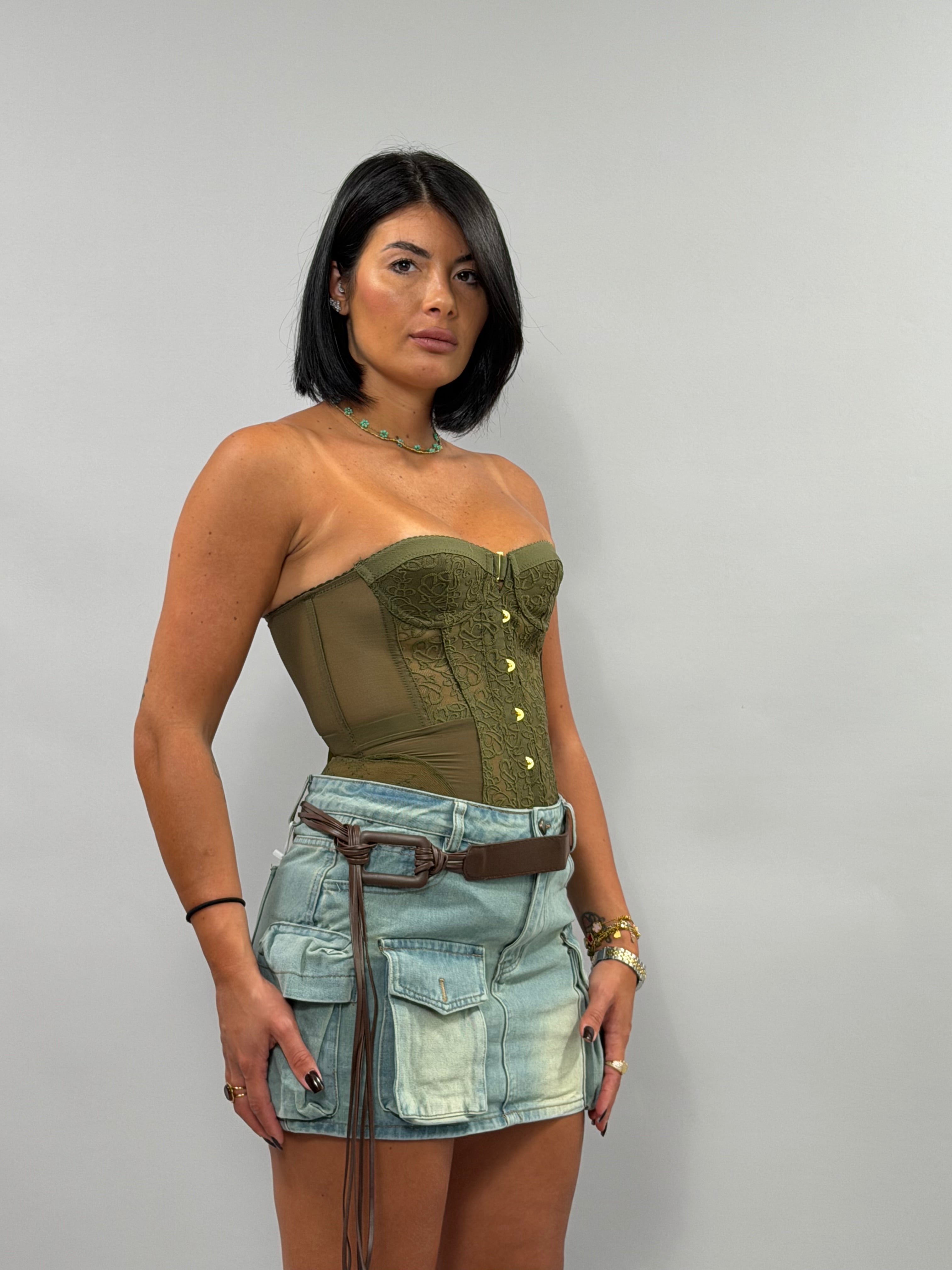 Top Monique